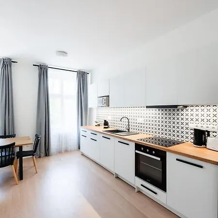 Lejlighed Spacious Luxury Old Town 2br Retreat *