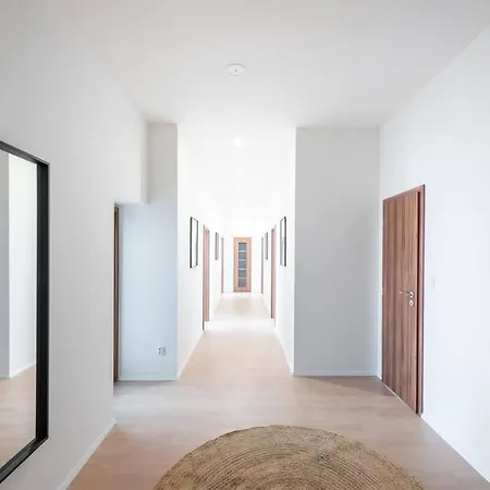 Apartman Well-located Luxury 3br Oasis In